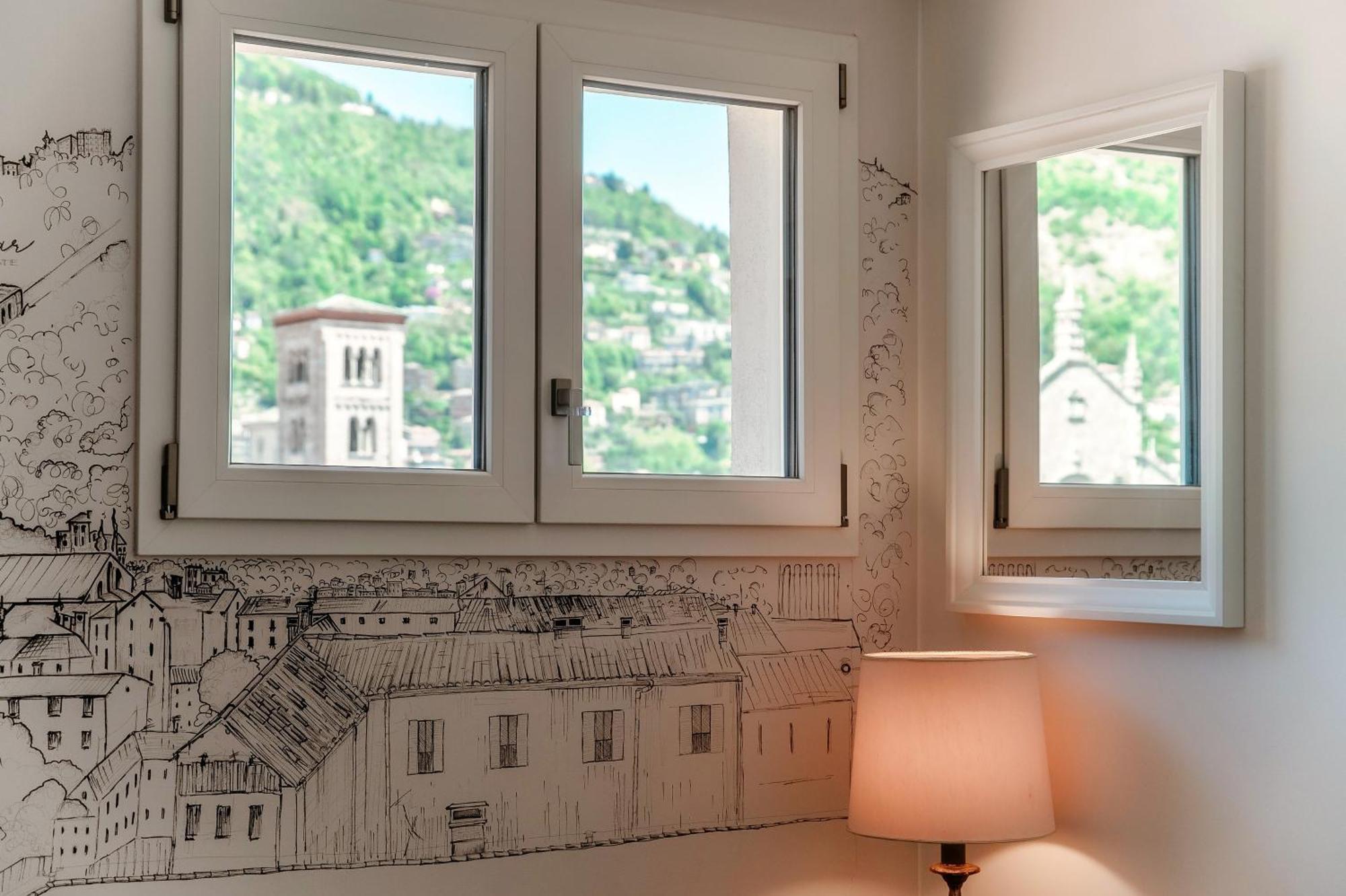 Casa Luna By Quokka 360 - Como Cathedral And City View Exterior photo